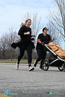 2503-307_18120.jpg Step #3 - St-Laurent Race 2025 5km,Unknown-runner,