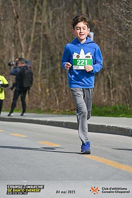 250708_15355.jpg Course et marche Ste-Thérèse 2km,221,